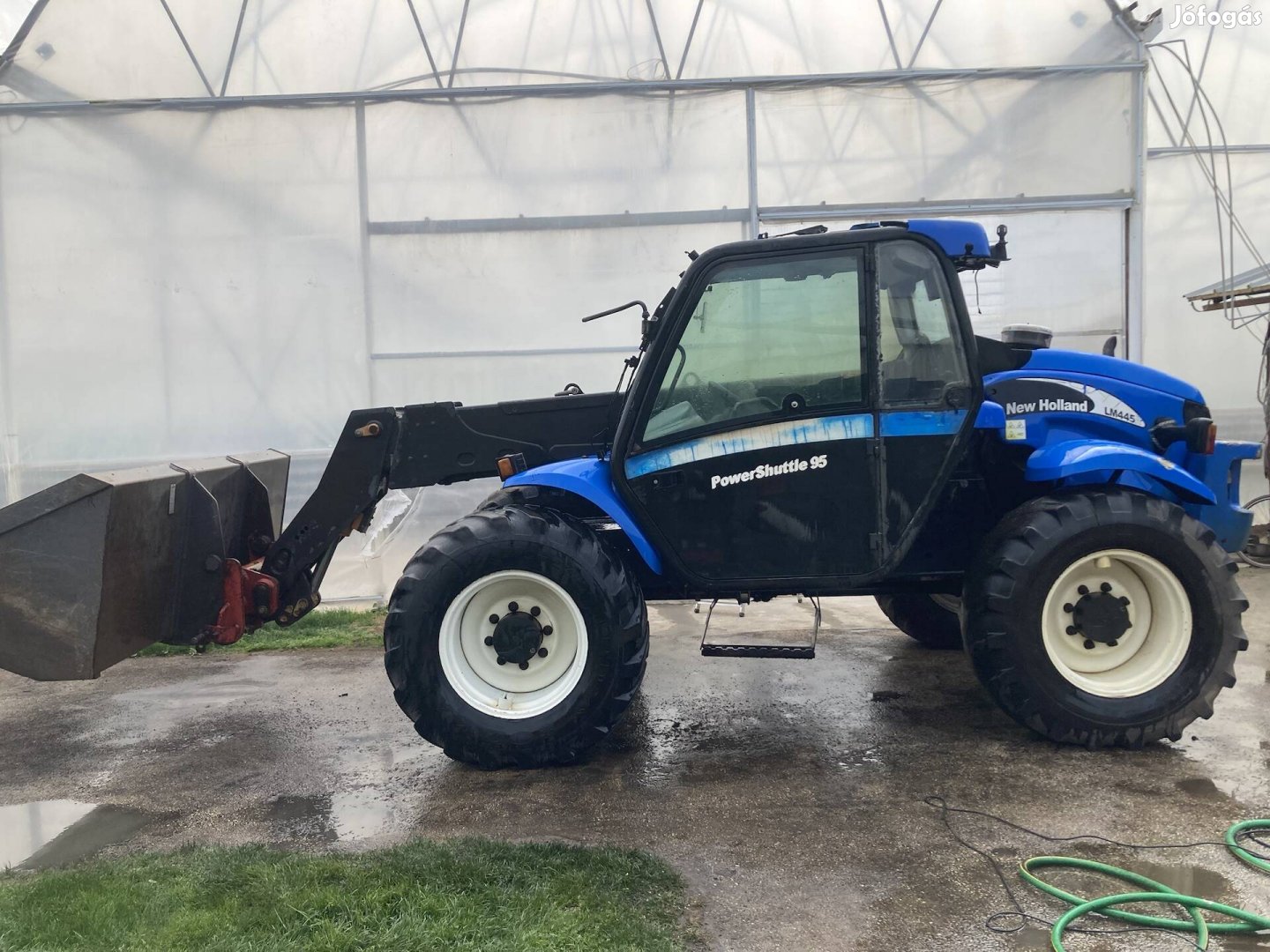 New Holland LM450A