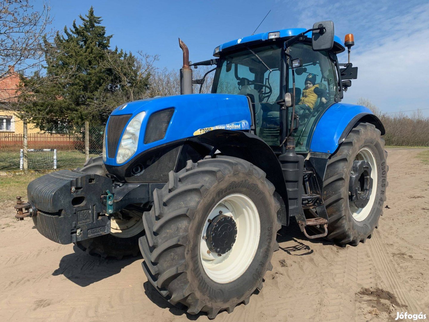 New Holland T7050 traktor