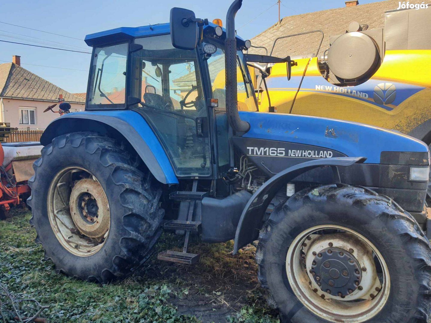 New Holland traktor eladó