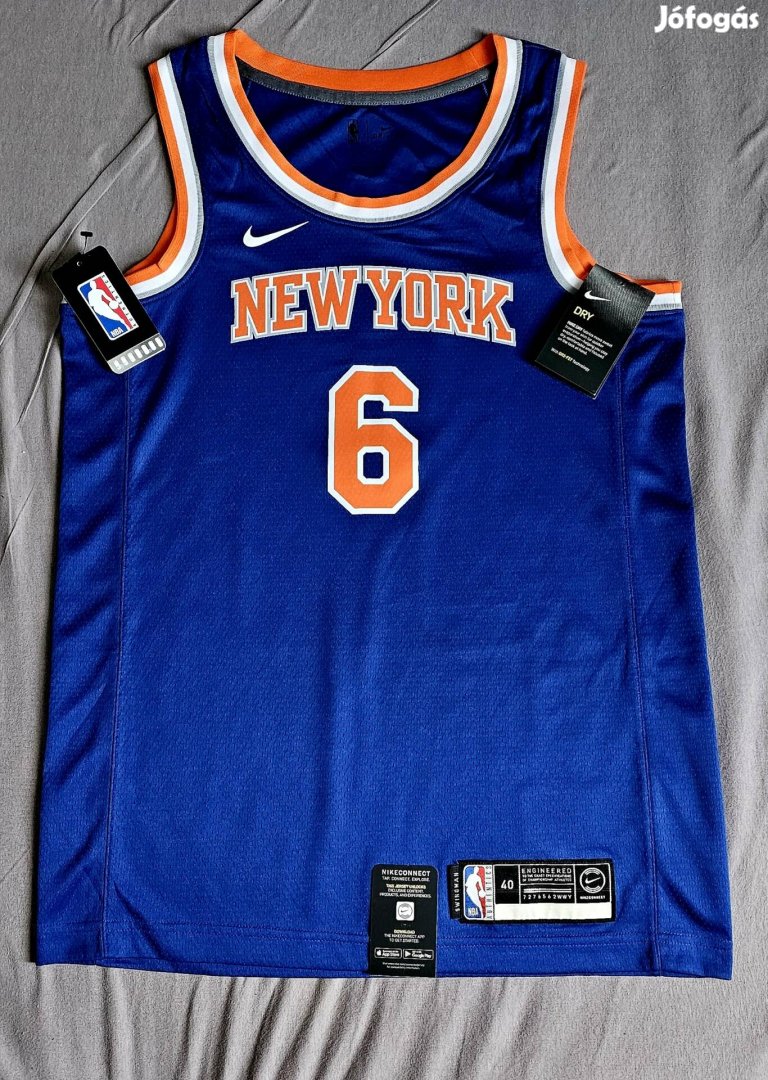 New York Knicks Kristaps Porzingis NBA swingman mez,címkés 