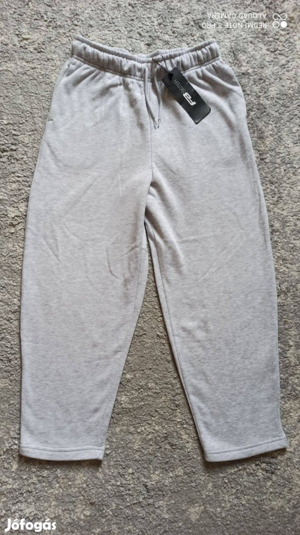 New Yorkeres világosszürke szabadidő, melegítőnadrág