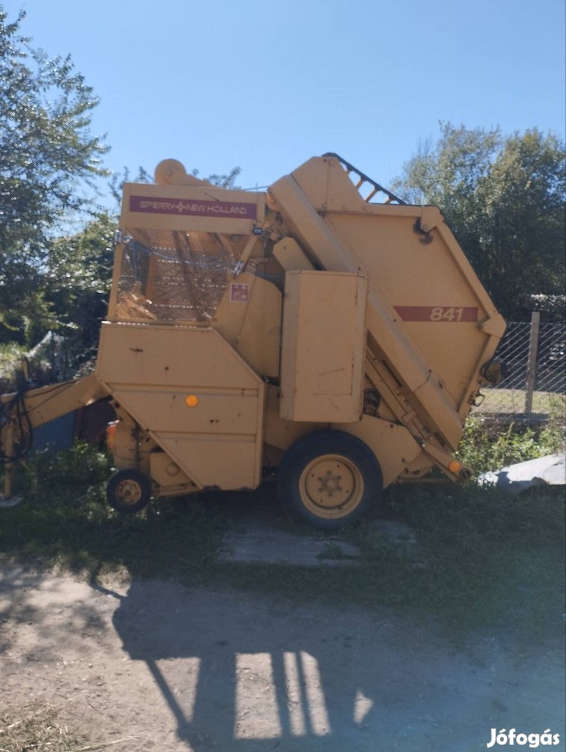 New holland bálázo 