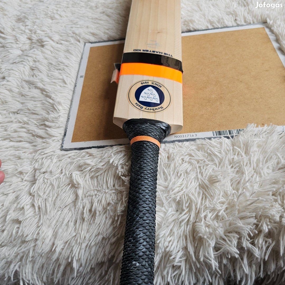 Newbery junior crickett ütö új