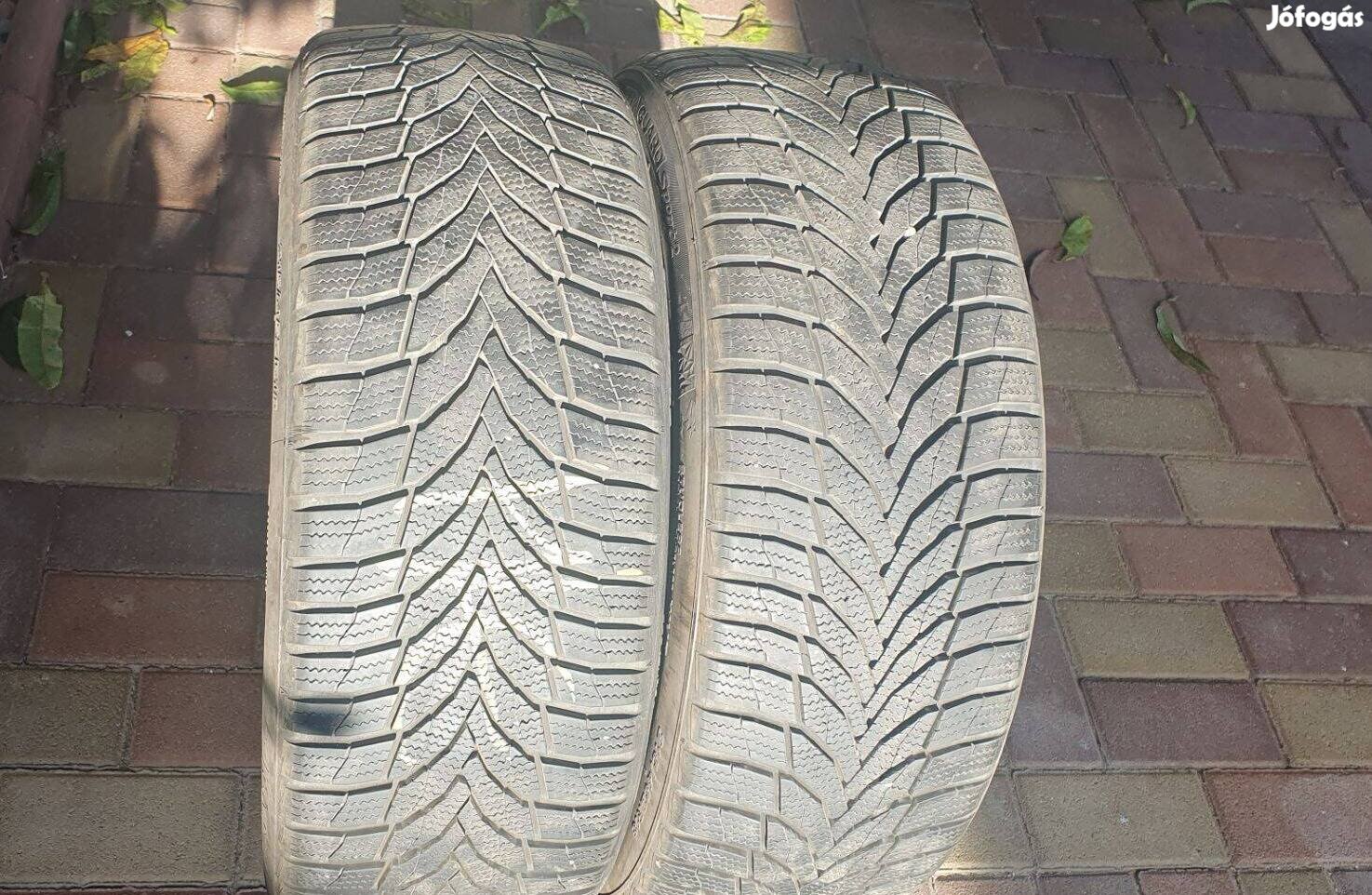 Nexen 215/45 ZR 18 téligumi 2 db