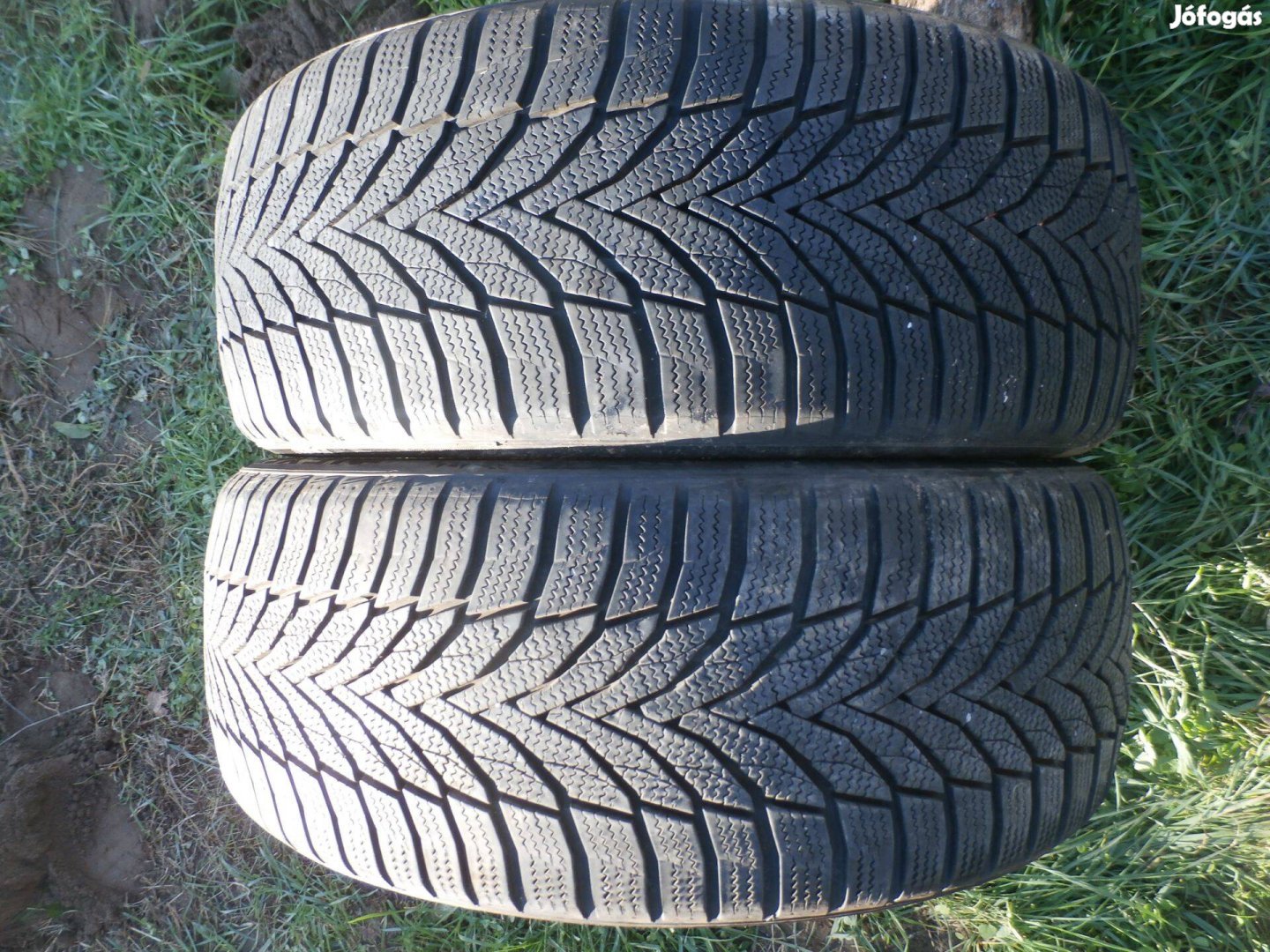 Nexen 225/45R18 téli gumi 2db eladó