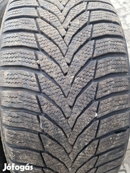 Nexen 225/55R17 WINGUARD SPORT2 6mm DOT19 használt gumi HG13891 téli