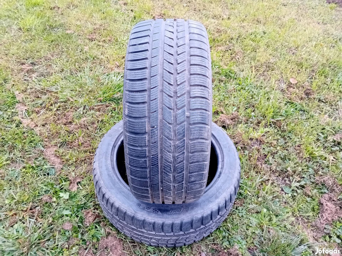 Nexen 235/45 R17 téli 7,5mm 2db