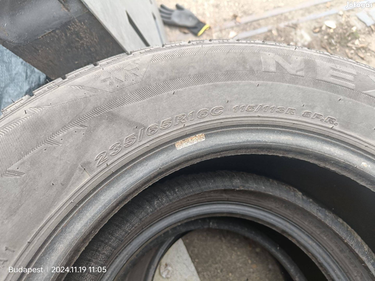 Nexen 2db Téli 235/65 R16C használt gumi