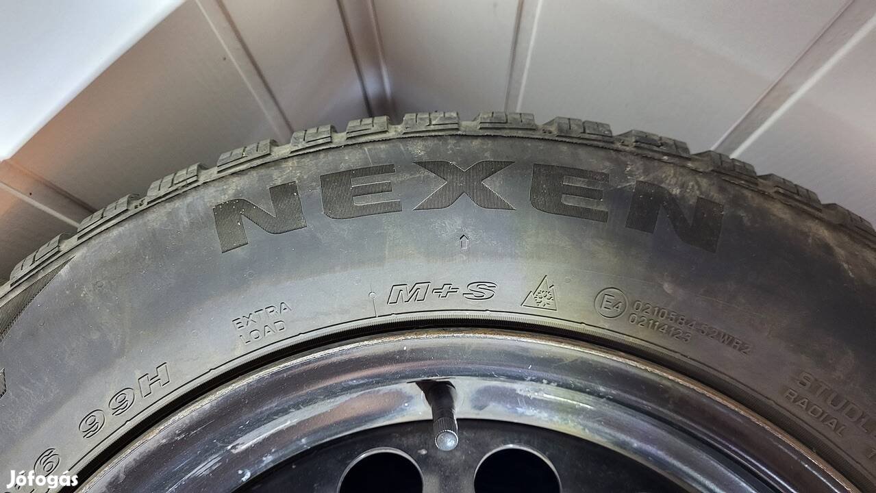 Nexen Winguard Snow G3 téli gumi, acélfelnire szerelt - 215/60 R16