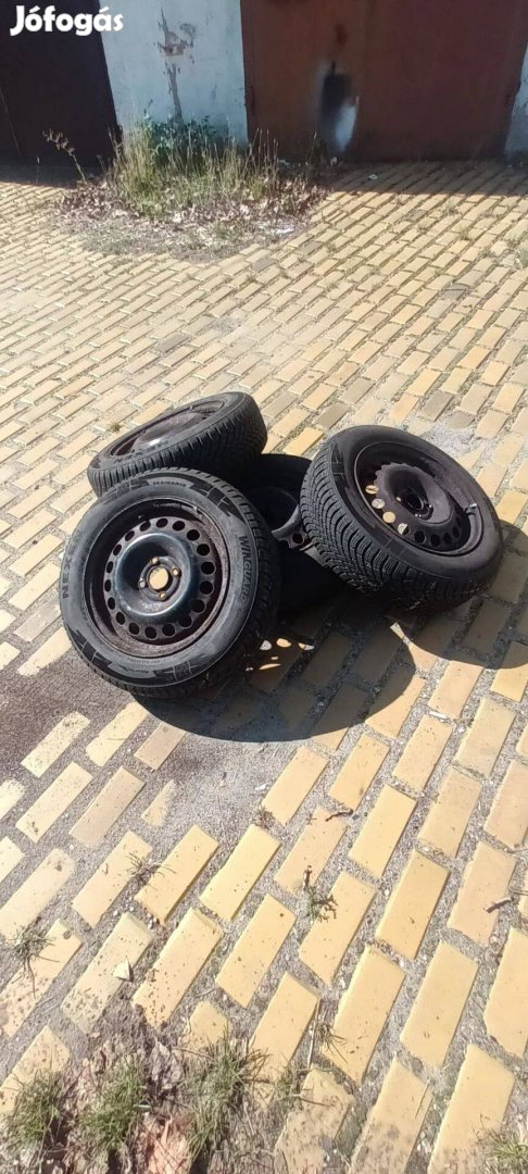 Nexen Winguard Snowg 3 WH21 185/60 R15 téli gumi acélfelnivel 6Jx15H2