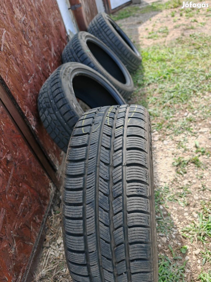 Nexen Winguard téligumik 195/45 R16