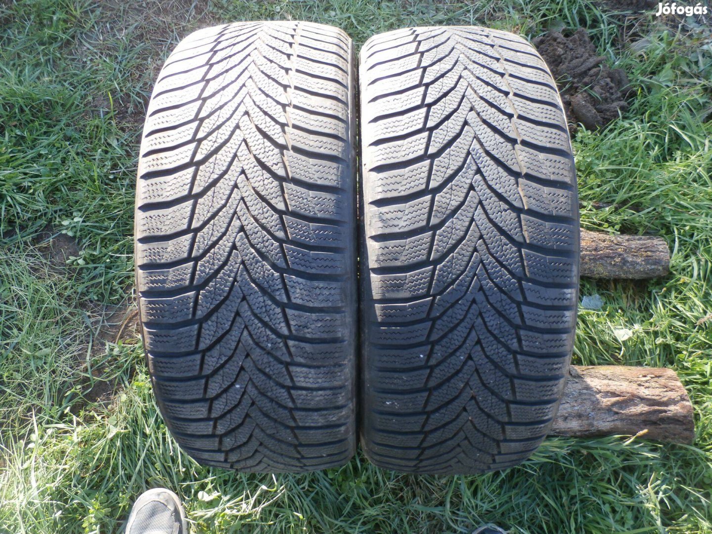 Nexen téli gumi 225/45R18 2db