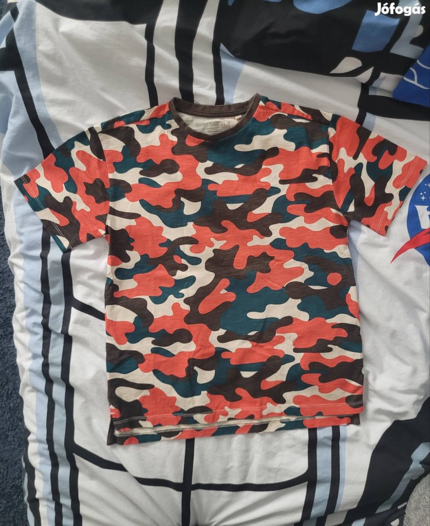 Next póló 134, 9 év