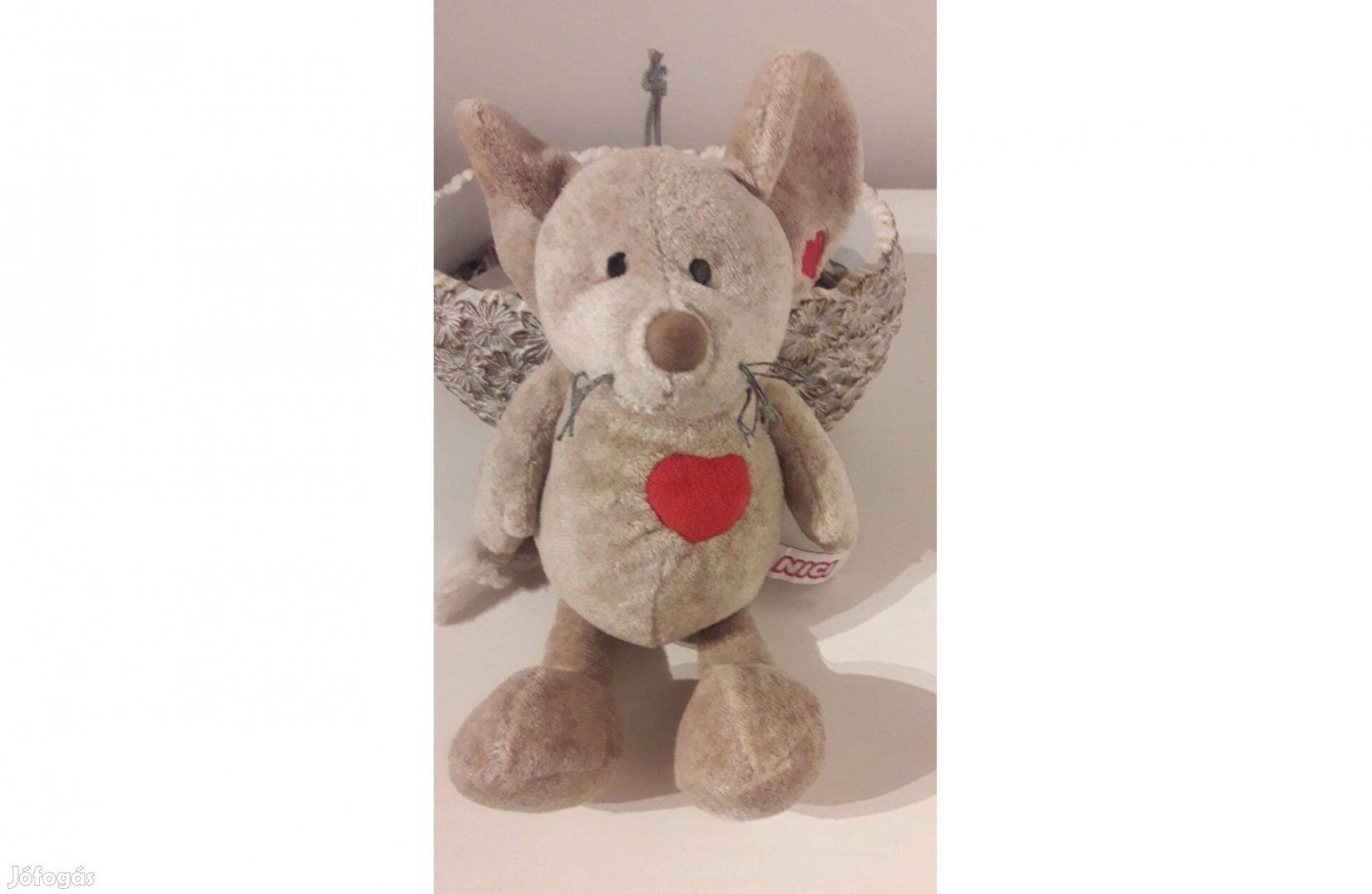 Nici egérke szív díszítéssel