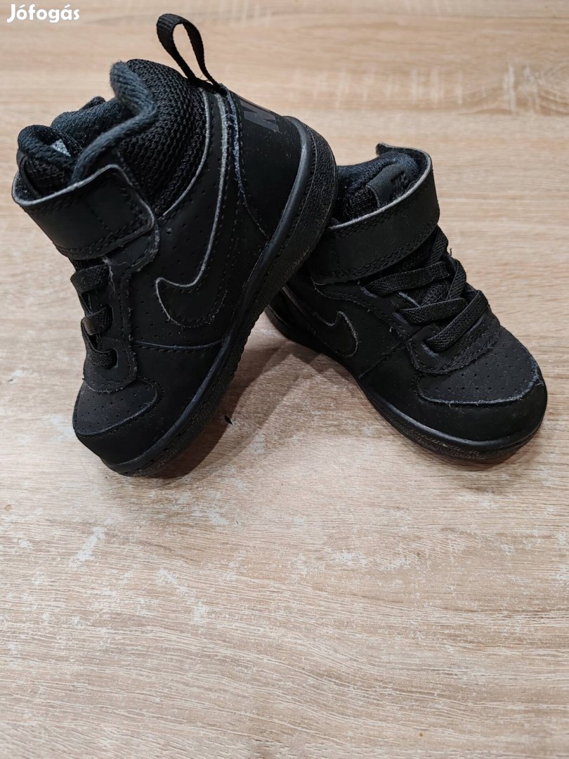 Nike 19,5-es cipő 