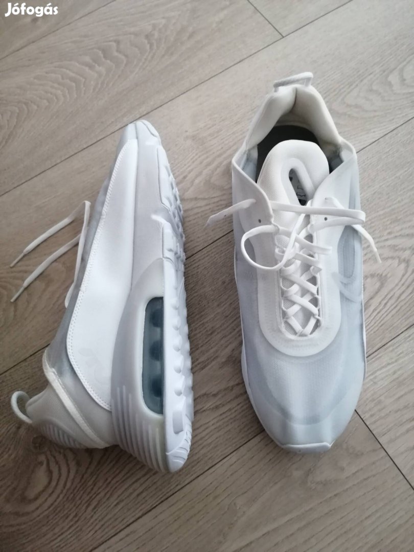 Nike 2090 fehér 48,5/32cm (eredeti új)