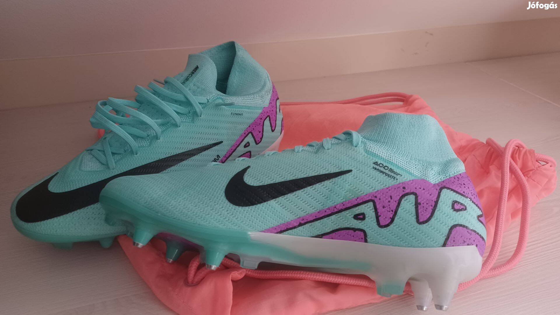 Nike 41 teljesen új focicipő eladó