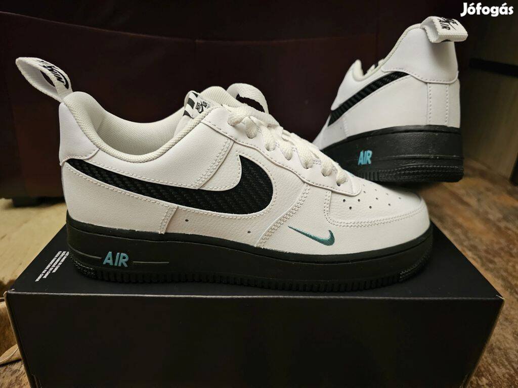 Nike Air Force 1 07 LV8 J22 férfi 40 44.5 és 45-ös bőr utcai cipő