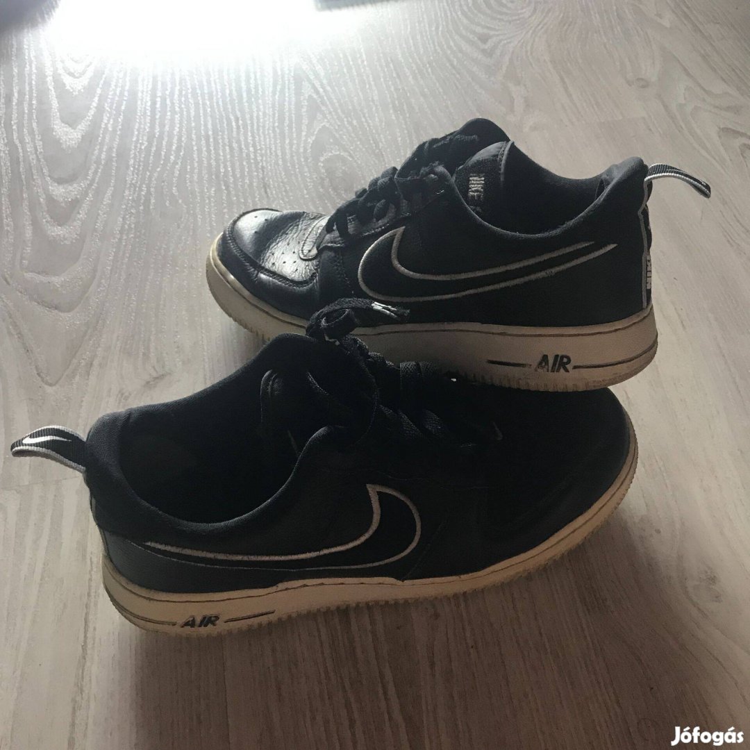 Nike Air Force 1 Black Low