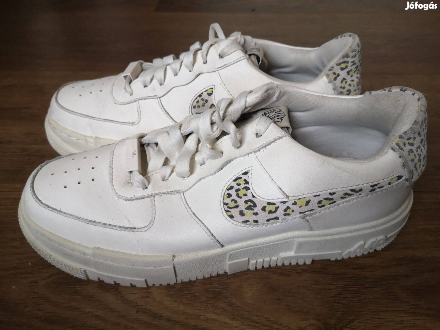 Nike Air Force 1 Low Pixel Leopard senaker 41 méret