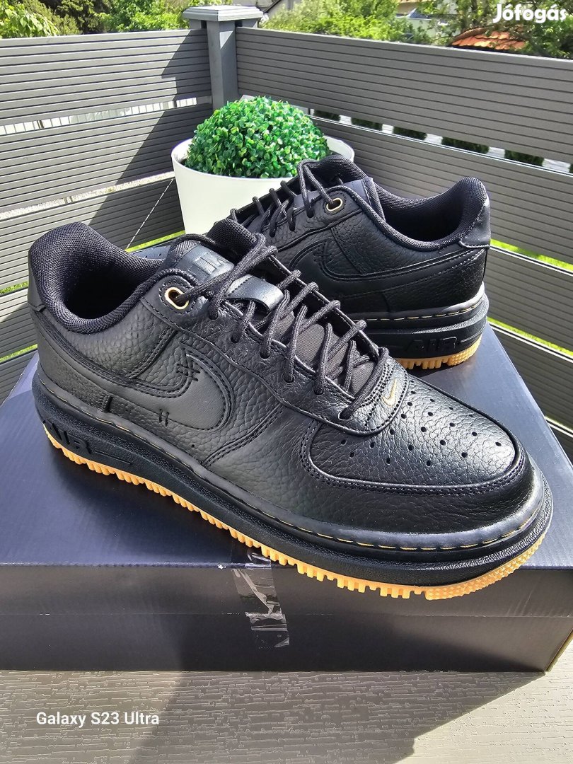 Nike Air Force 1 Luxe (39;40;41)