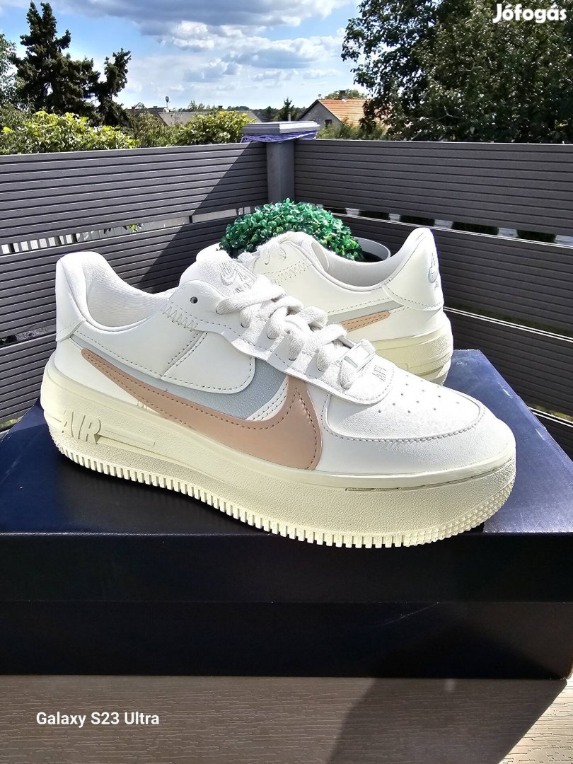 Nike Air Force 1 Platform (37.5;38)