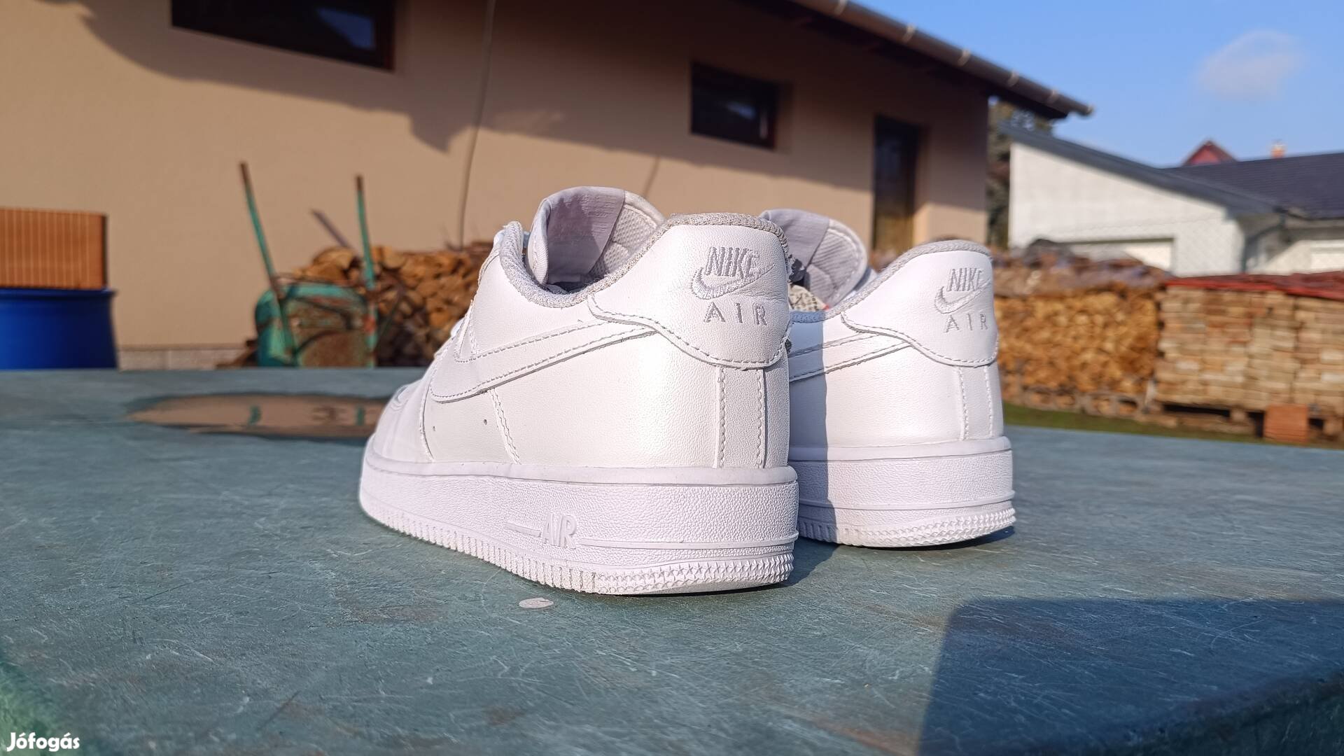 Nike Air Force 1 Triple White