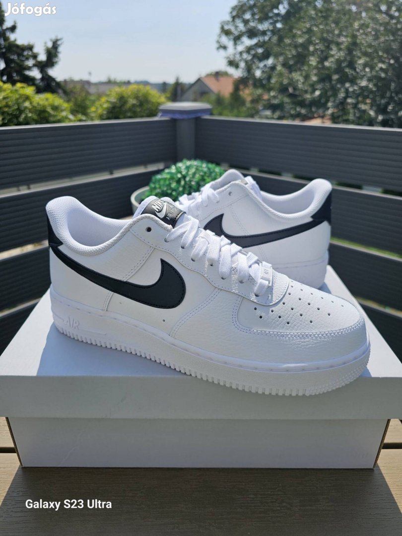 Nike Air Force 1 '07 W (41;42;42.5)