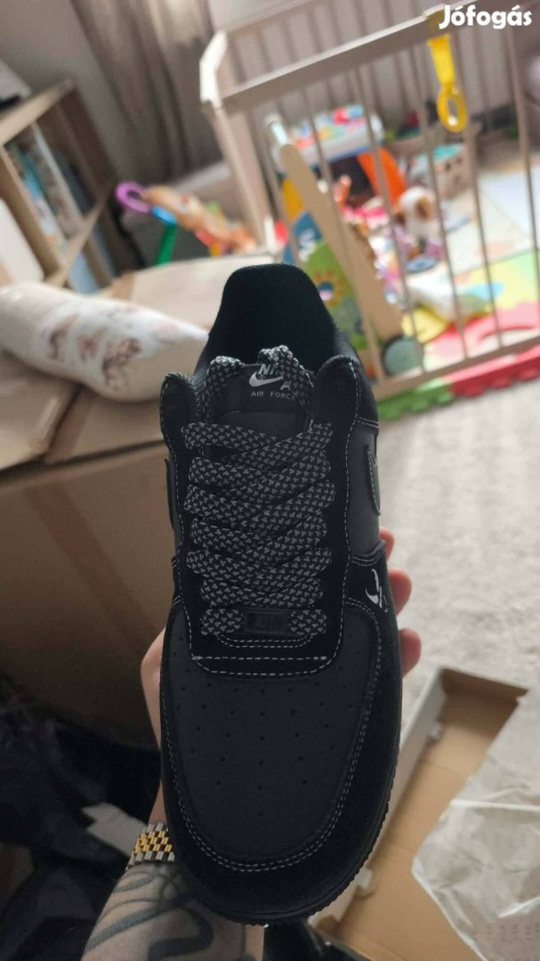 Nike Air Force - Venom