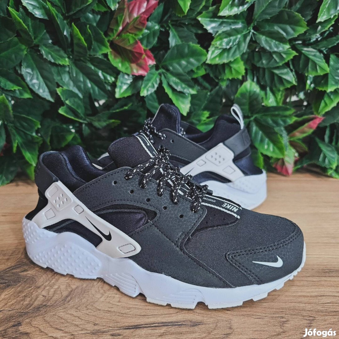 Nike Air Huarache Run (38;38.5)