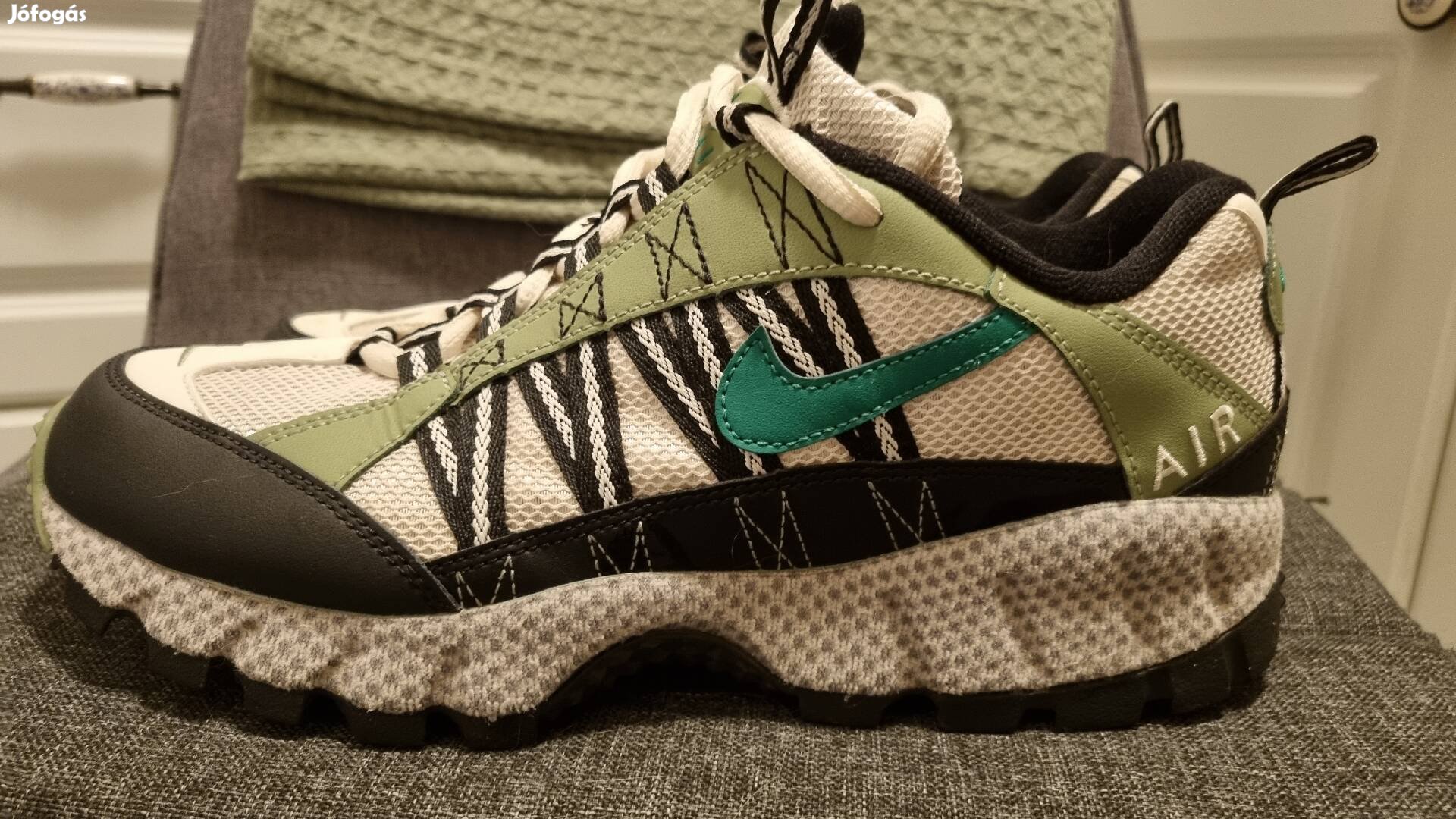 Nike Air Humara férfi túracipő 42,5