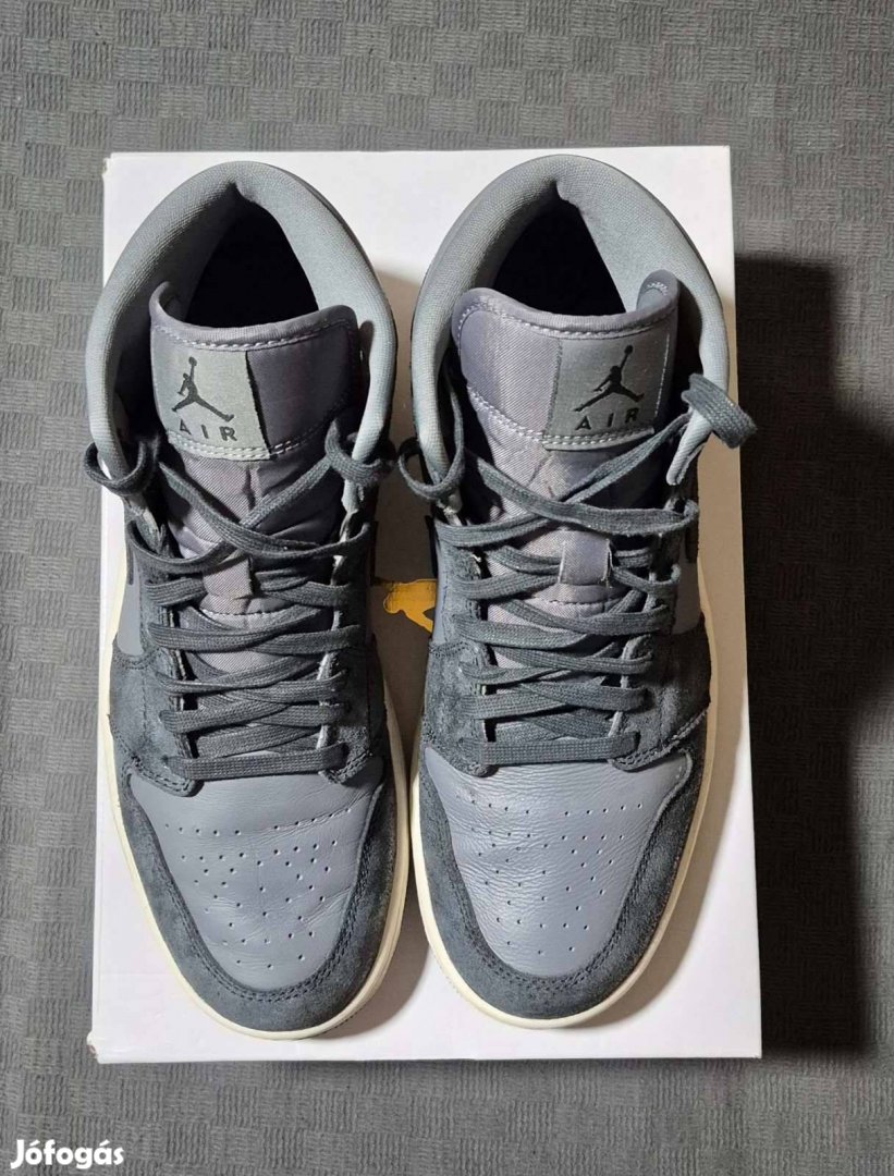 Nike Air Jordan 1 Mid SE 43 as