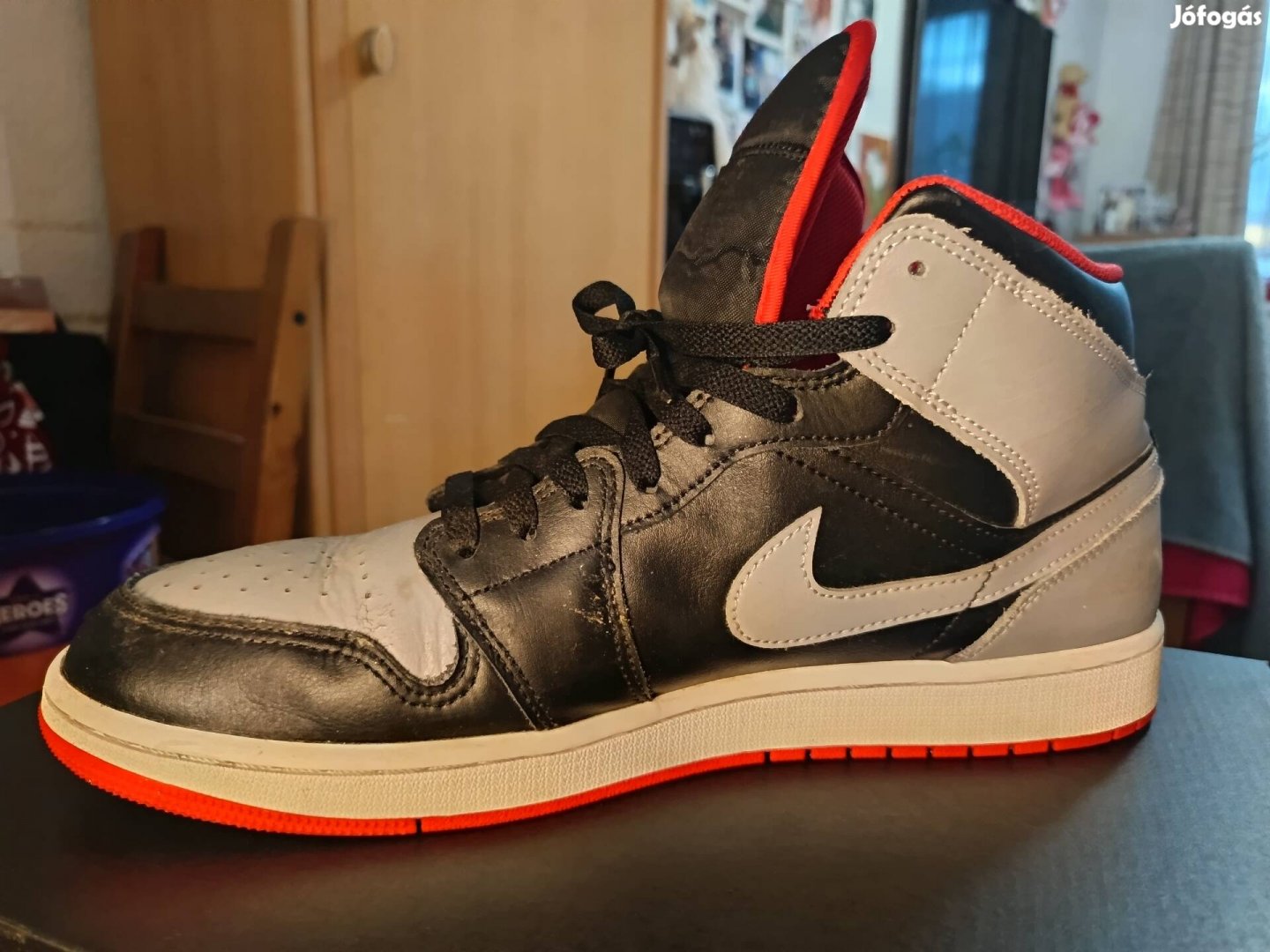 Nike Air Jordan 1 (46-os)