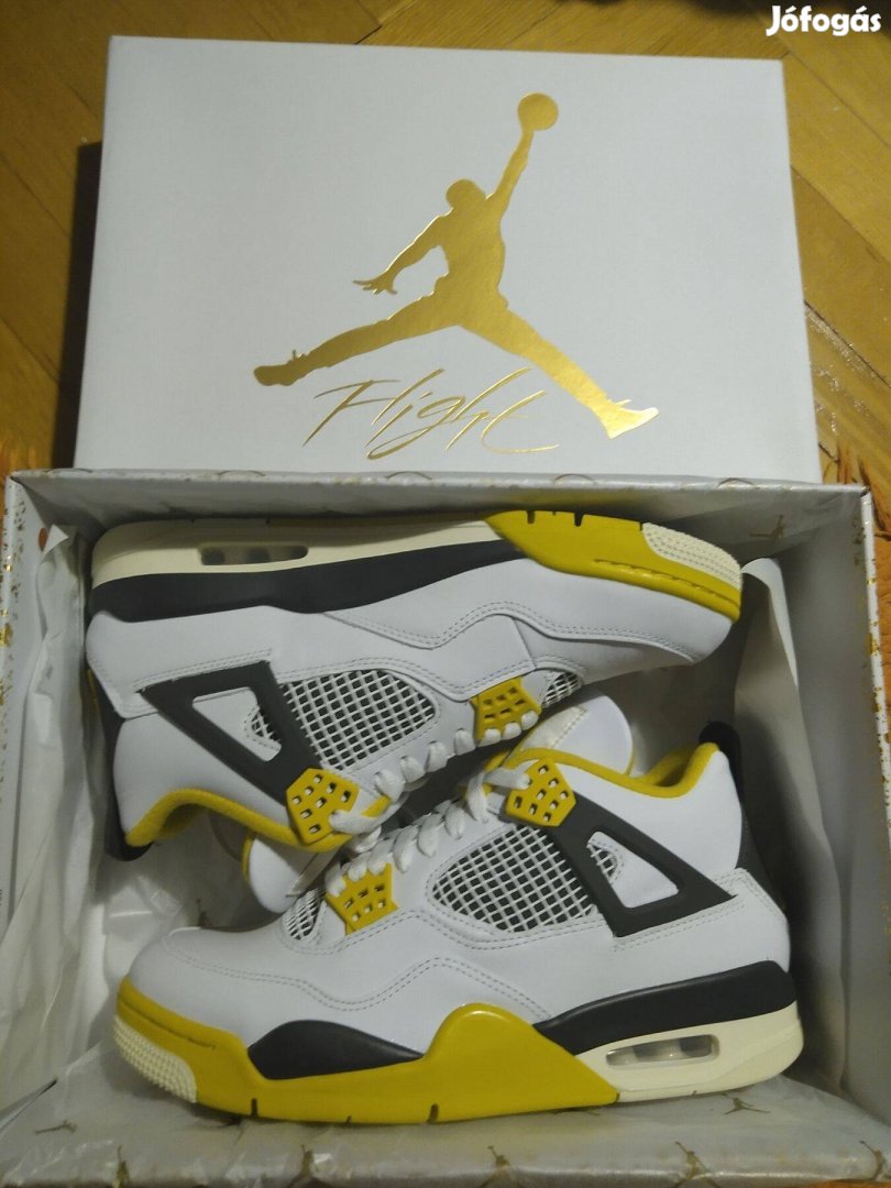 Nike Air Jordan 4 Új, Felnőtt