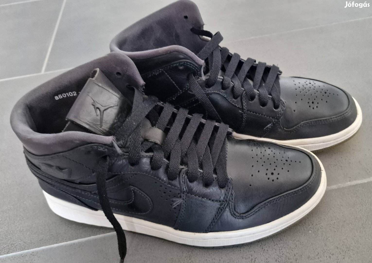 Nike Air Jordan magasszárú sportcipő 40,5