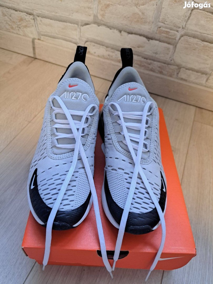 Nike Air Max 270. Gyerek méret /26.5 /