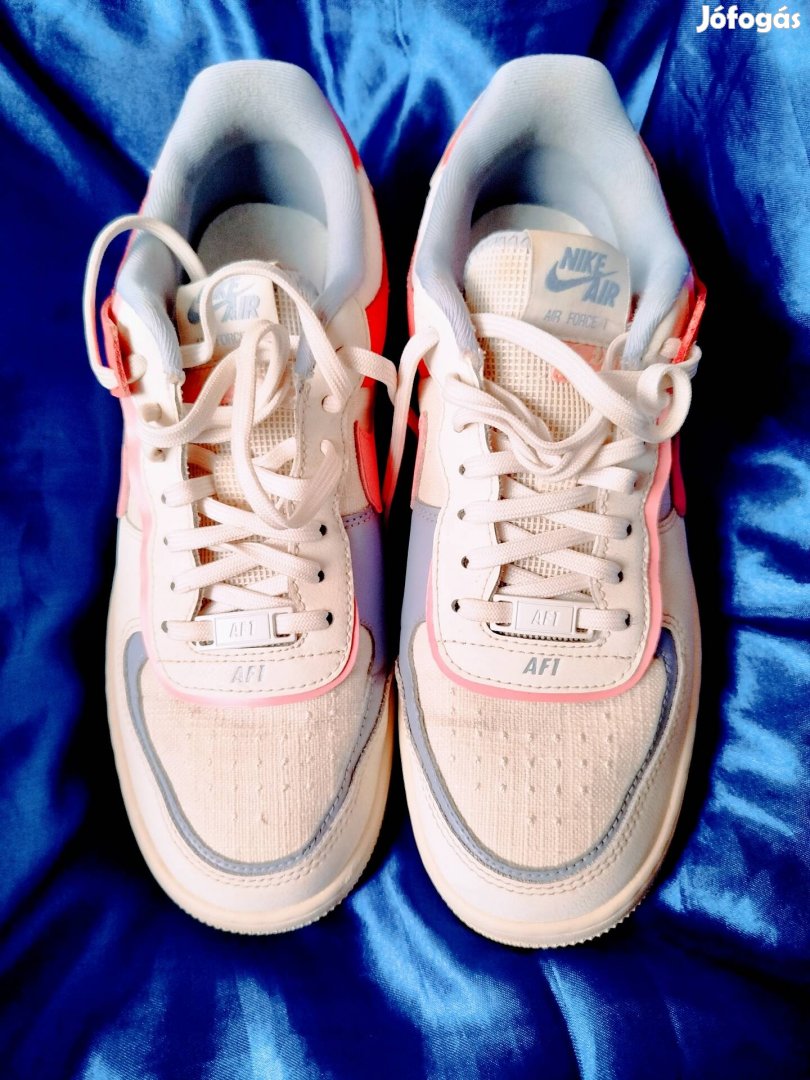 Nike Air Max 40-es női sportcipő 