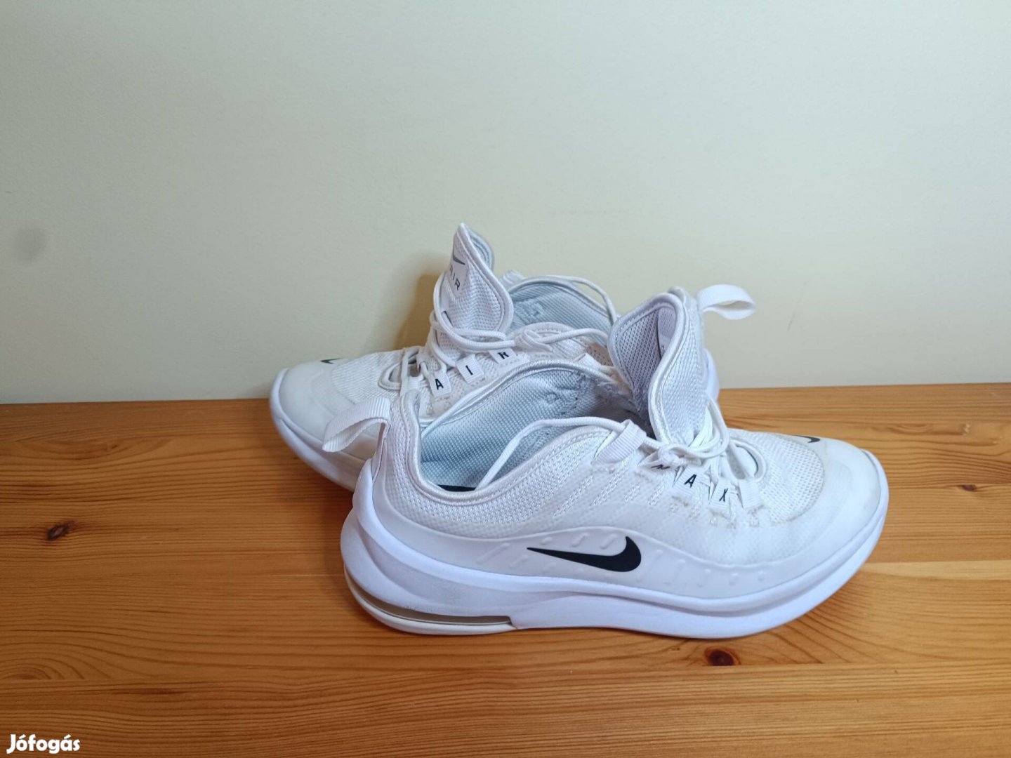 Nike Air Max Axis