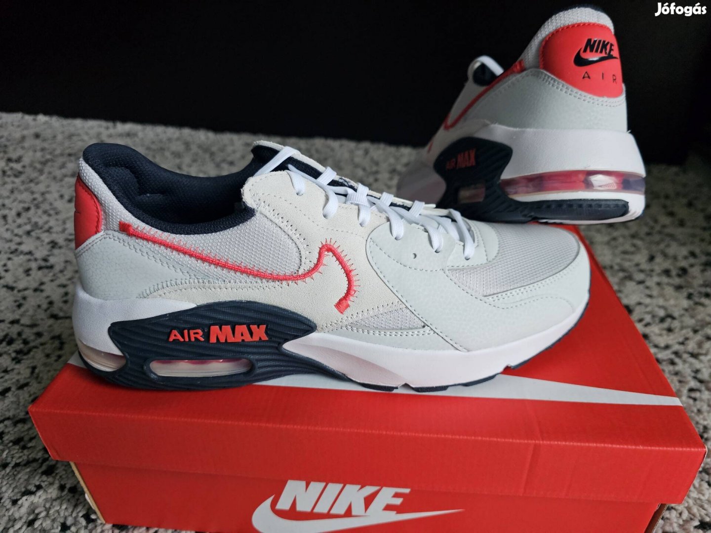 Nike Air Max Excee 44-es férfi utcai cipő.