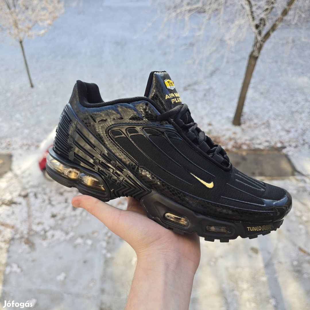 Nike Air Max Plus 3 Metallic Gold 