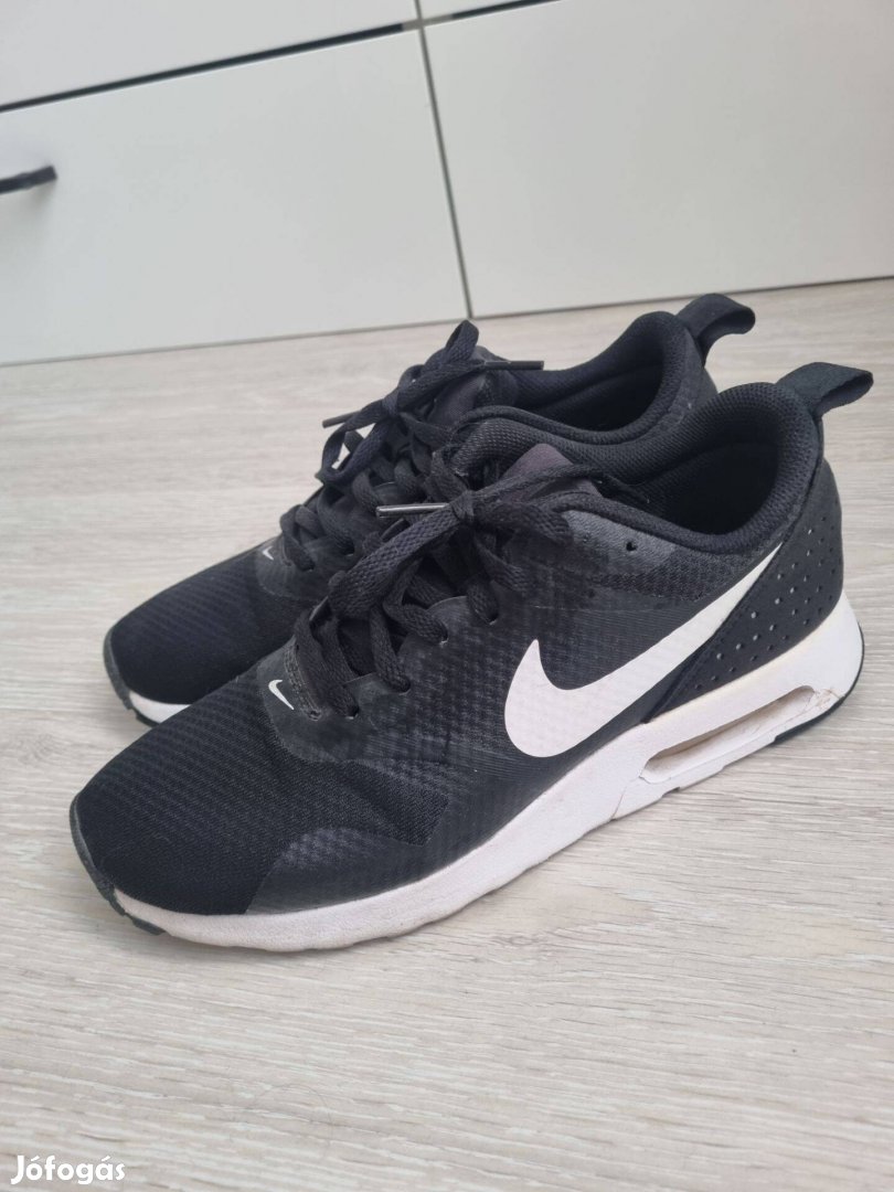 Nike Air Max Tavas cipő