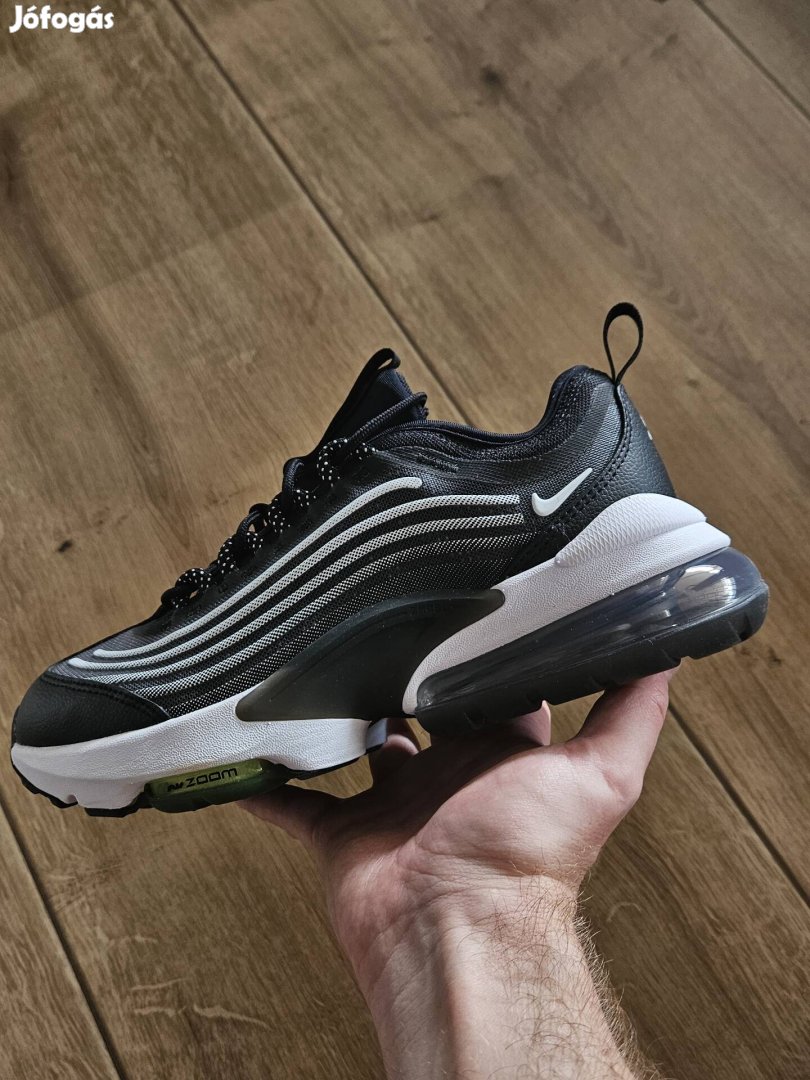 Nike Air Max Zoom 950 utcai sportcipő  38