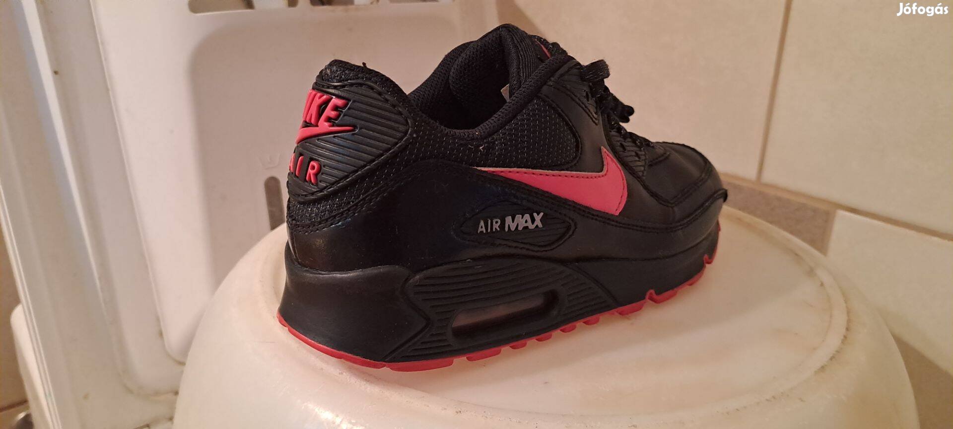 Nike Air Max bőrcipő 36-os