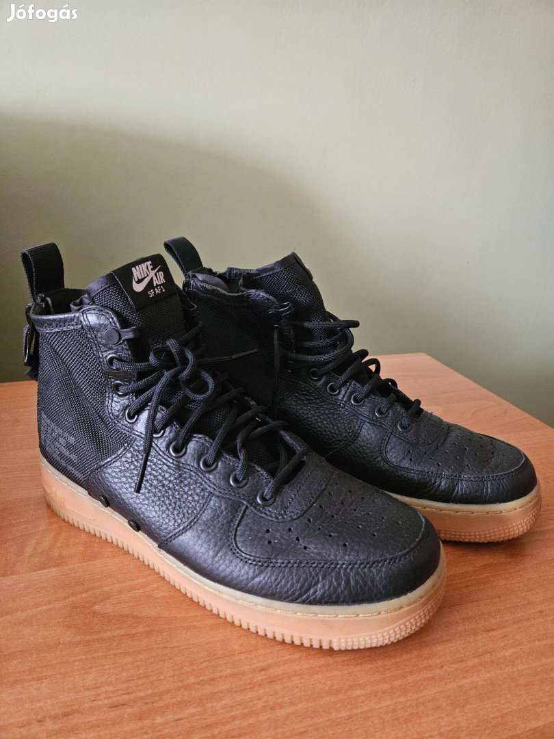 Nike Air SF AF1 férfi cipő 42,5-es