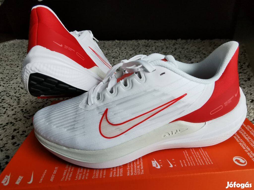 Nike Air Winflo 9 fehér-piros 39-es futó cipő. Teljesen új, eredeti ci