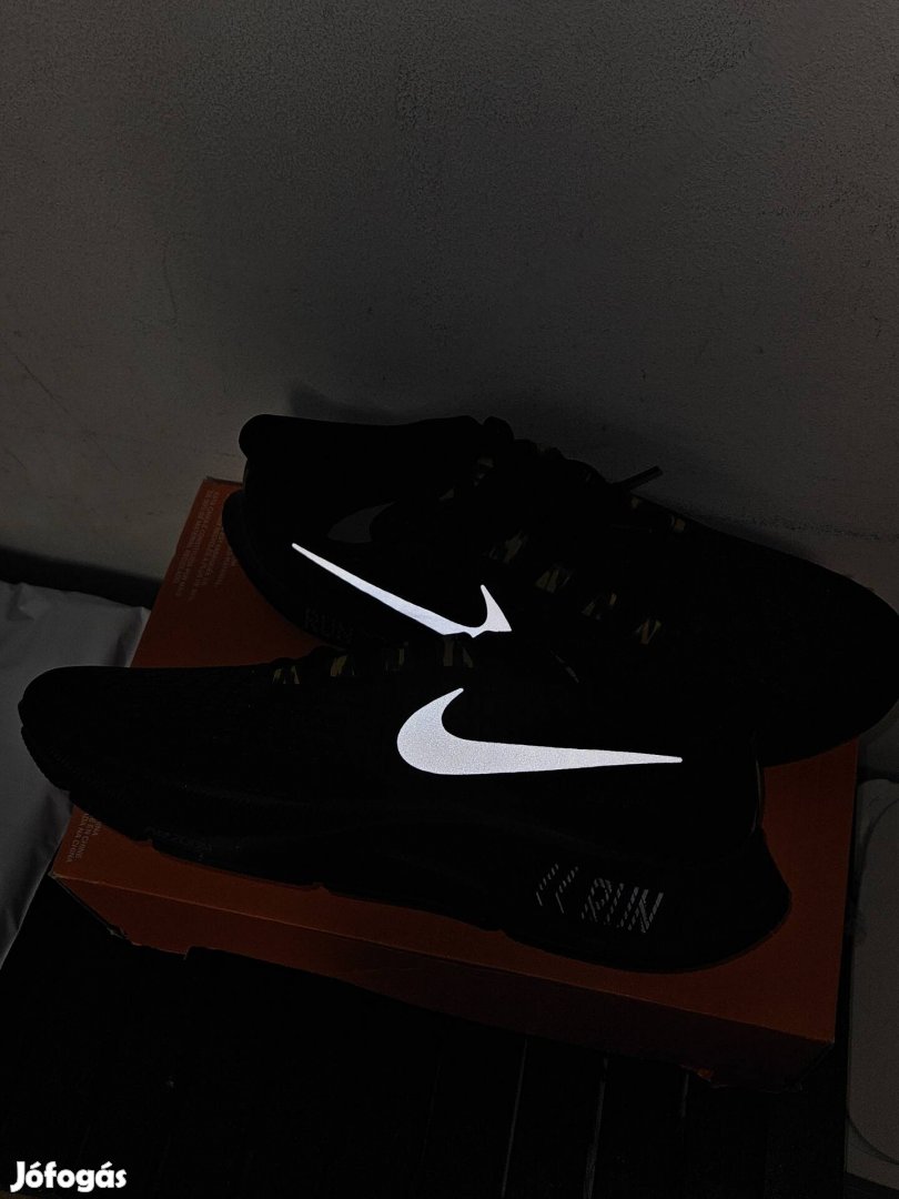 Nike Air Zoom Pegasus 37 férfi cipő 49.5