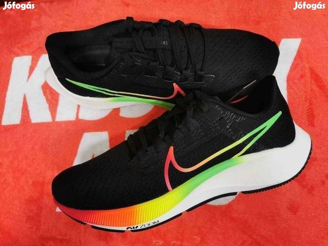 Nike Air Zoom Pegasus 38 fekete 38.5-es futó cipő. Teljesen új, eredet