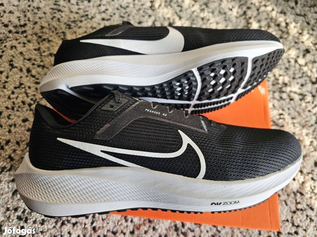 Nike Air Zoom Pegasus 40 fekete 37.5 és 38.5-es futó cipő. Teljesen új