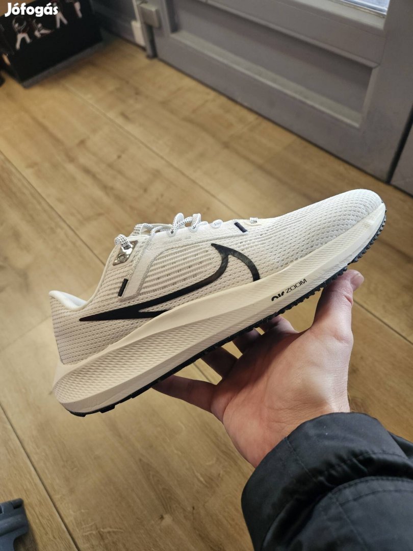 Nike Air Zoom Pegasus 40 futócipő 