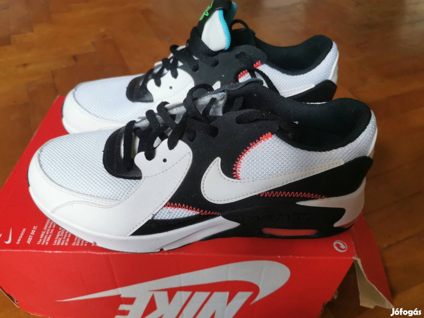 Nike Airmax Excee 38.5 cipő 